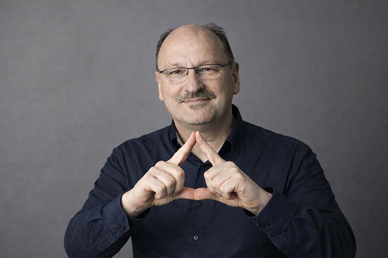 Künstliche Intelligent zuerst - Logan Five GmbH