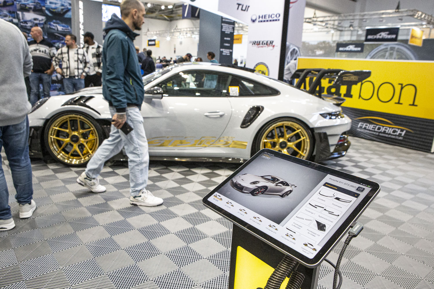 Augmented Reality für Messe, Friedrich auf der Essen Motorshow